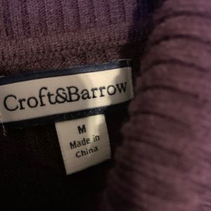 Purple cable knot turtle neck